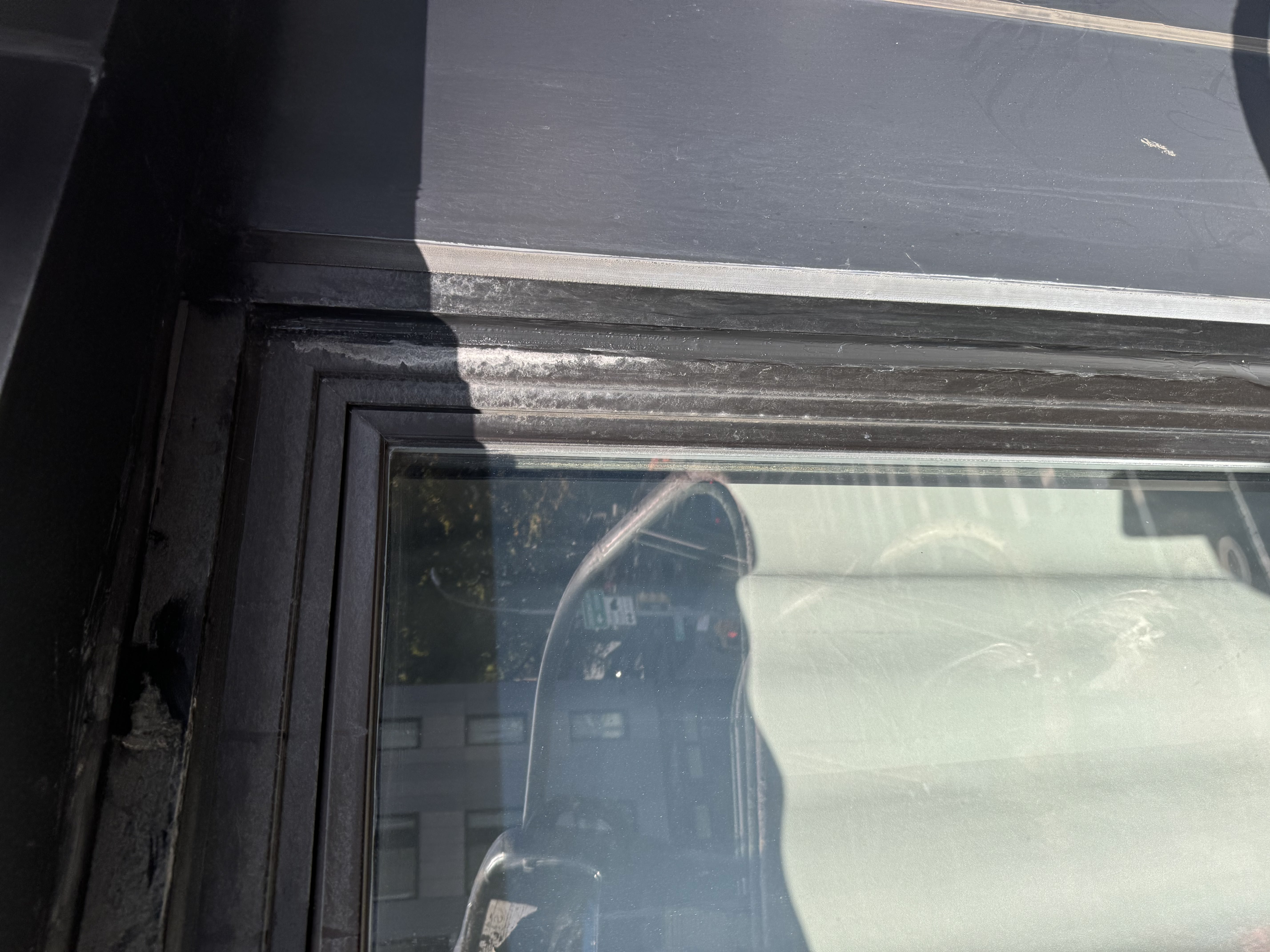 Window Facade Sealing Using Boom Lift – NYC